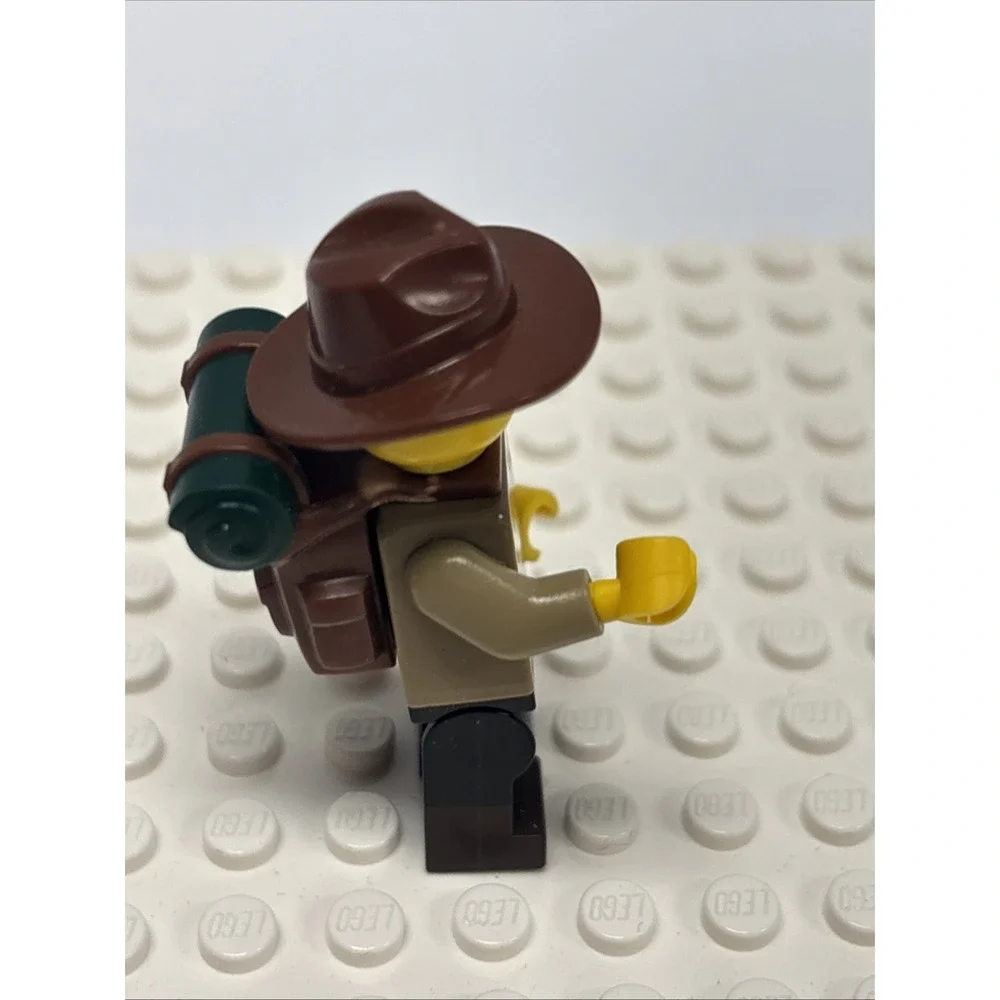 LEGO: Jungle Explorer (COL348) - From CMF Series 19 (2019)